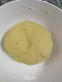 Make Apple coconut pie step 4