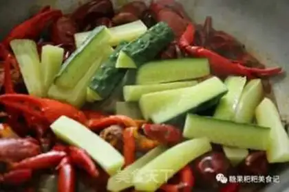 Make Secret spicy lobster step 6