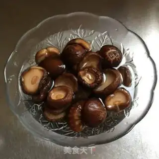 Make Tofu with mushrooms step 1