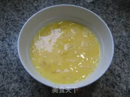 Make Carrot, cabbage, fried eggs step 1