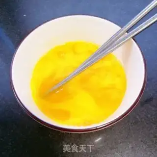 Make Smelt fried eggs step 2