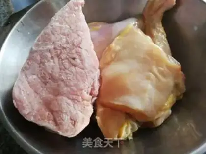 Make Coconut chicken soup step 0