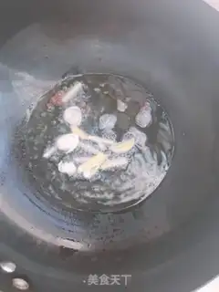 Make Carrot cucumber fried chicken step 4