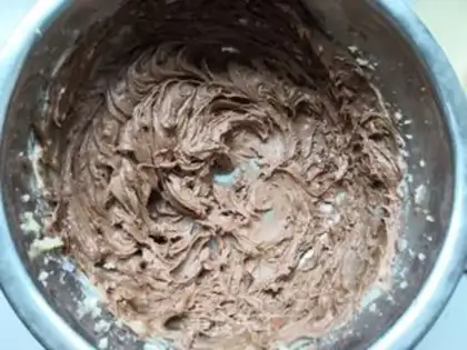 Make Chocolate cashew cookies step 6