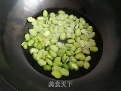 Make Spicy beans step 1