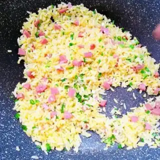 Make Gold fried rice step 8