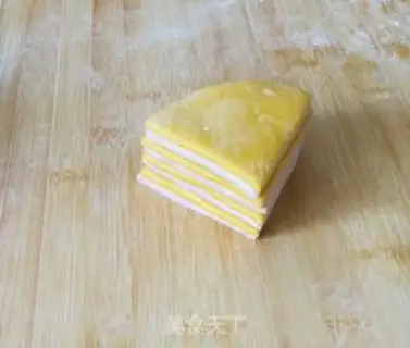 Make Creative double-coloured buns step 8