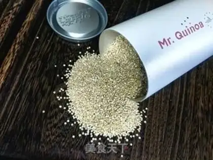 Make A quinoa yogurt fruit cup step 1