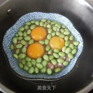 Make Meatloaf and eggs step 3