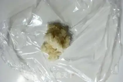 Make A quinoa yogurt fruit cup step 9
