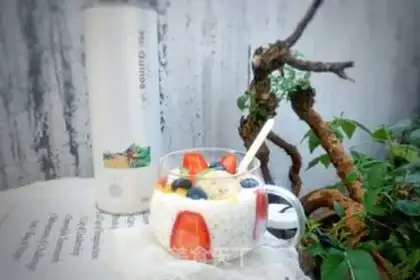Make A quinoa yogurt fruit cup step 17