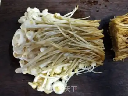 Make Egg fried golden mushrooms step 0