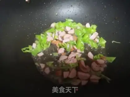 Make Orchid sausage fried river powder step 1