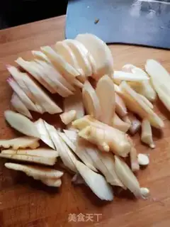 Make Pig-foot ginger step 2