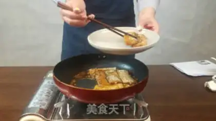 Make Jell-O fish step 6