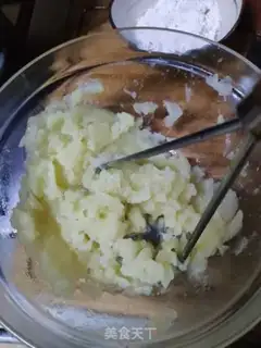 Make Lace cheese and potatoes step 4