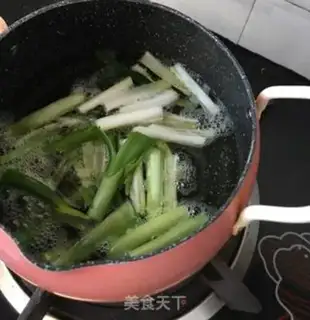 Make Onion noodles step 3