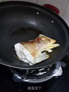 Make Fishtail tofu soup step 2