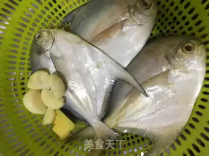 Make Garlic fish step 0