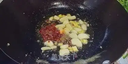 Make Garlic fried fish chops step 4