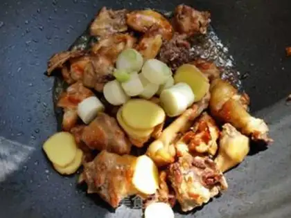 Make Chicken potato stew step 4