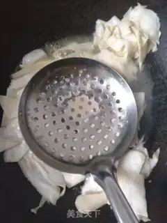 Make Salt almond mushrooms step 2