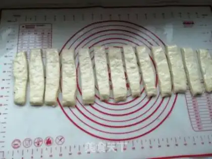 Make Egg oil bars step 9