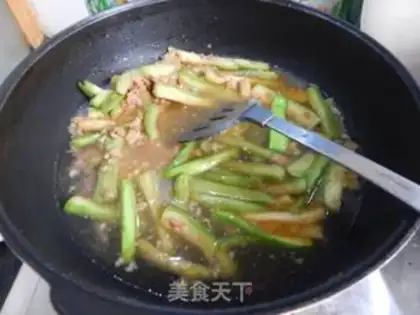 Make Sand tea, pork and eggplant step 9