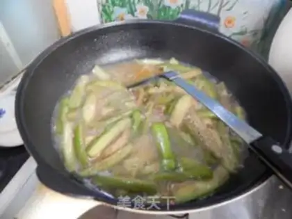 Make Sand tea, pork and eggplant step 11
