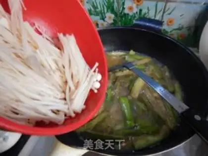 Make Sand tea, pork and eggplant step 12