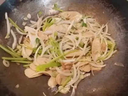 Make Ham sausage and vegetables step 4
