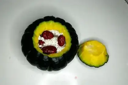 Make Red-tree pumpkin step 2