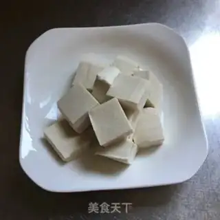 Make Tofuball soup step 1
