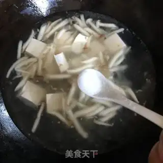 Make Tofuball soup step 8