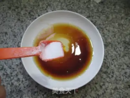Make Shrimp-skin carrot steamed eggs step 4