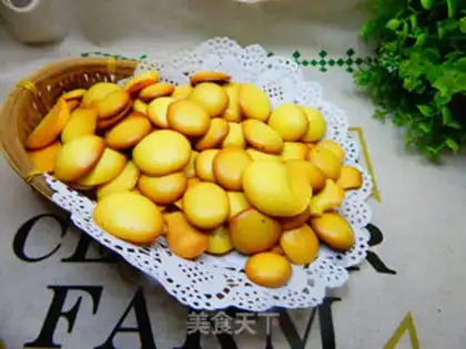 Make Little yolk cookies step 9