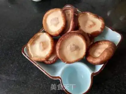 Make A mushroom step 2