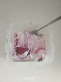 Make Fruit yogurt salad step 4