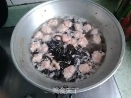 Make Shrimpball soup step 11