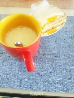 Make Lazy breakfast sandwich step 4