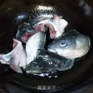 Make Pork head soup step 3