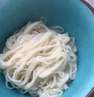 Make The sour noodles when cooking step 3