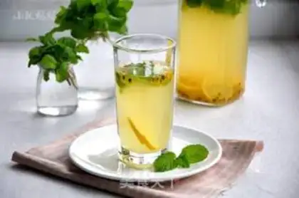 Make Bronco-mint lemon tea step 6