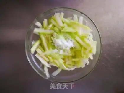 Make A watermelon step 1