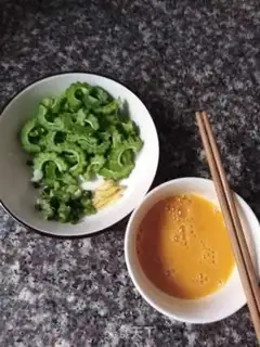 Make Bitter eggs step 0