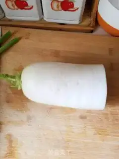 Make Shrimp radish soup step 1