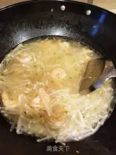 Make Shrimp radish soup step 9