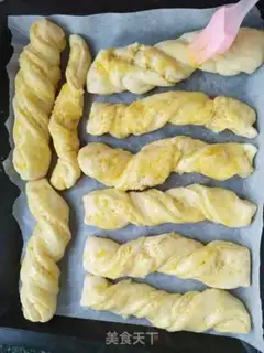 Make Coconut bread bar step 15