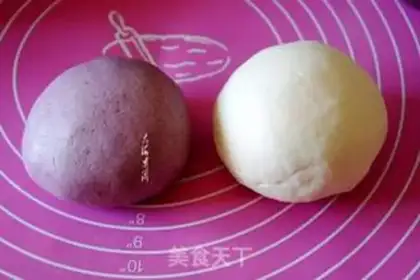 Make Piggy dumplings for the celery step 0