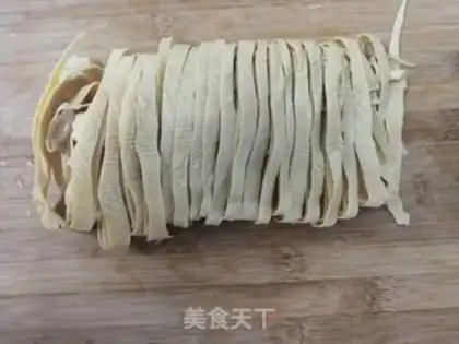 Make Tofu skin step 1